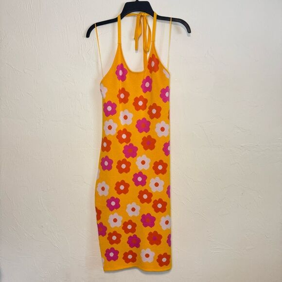 NWT Willow & Wind Knit Halter Daisy Dress - Picture 1 of 5